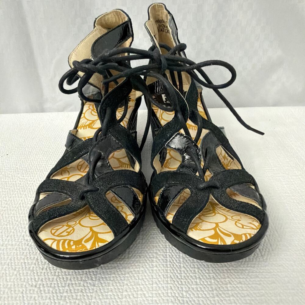 Fly London Want Sandals Womens Size 7 Gladiator Black Patent Leather - Picture 2 of 11